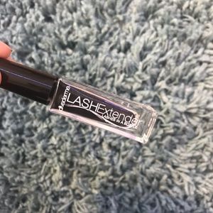 Eyelash extensions lash extender
